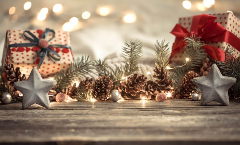 vianočné dekorácie a vianočné ozdoby